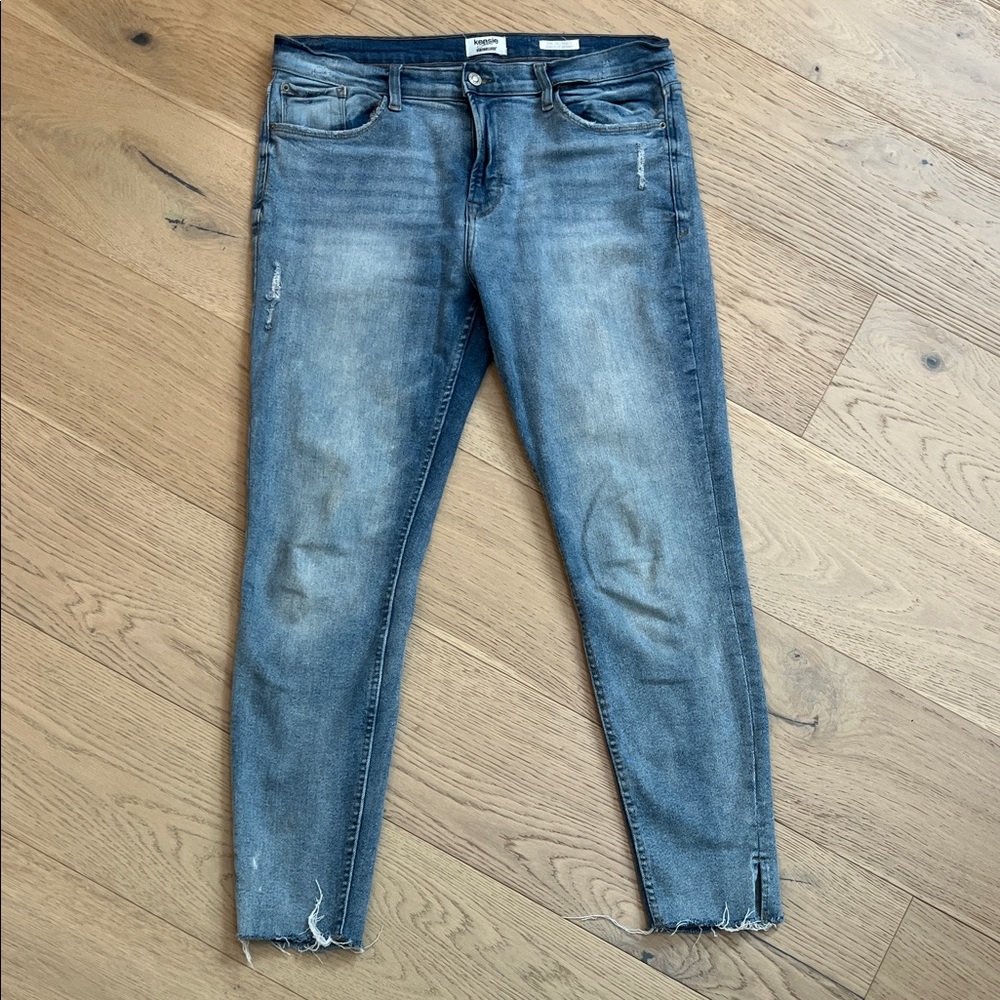 Kensie Faded Blue Skinny Jeans with Frayed Hem
